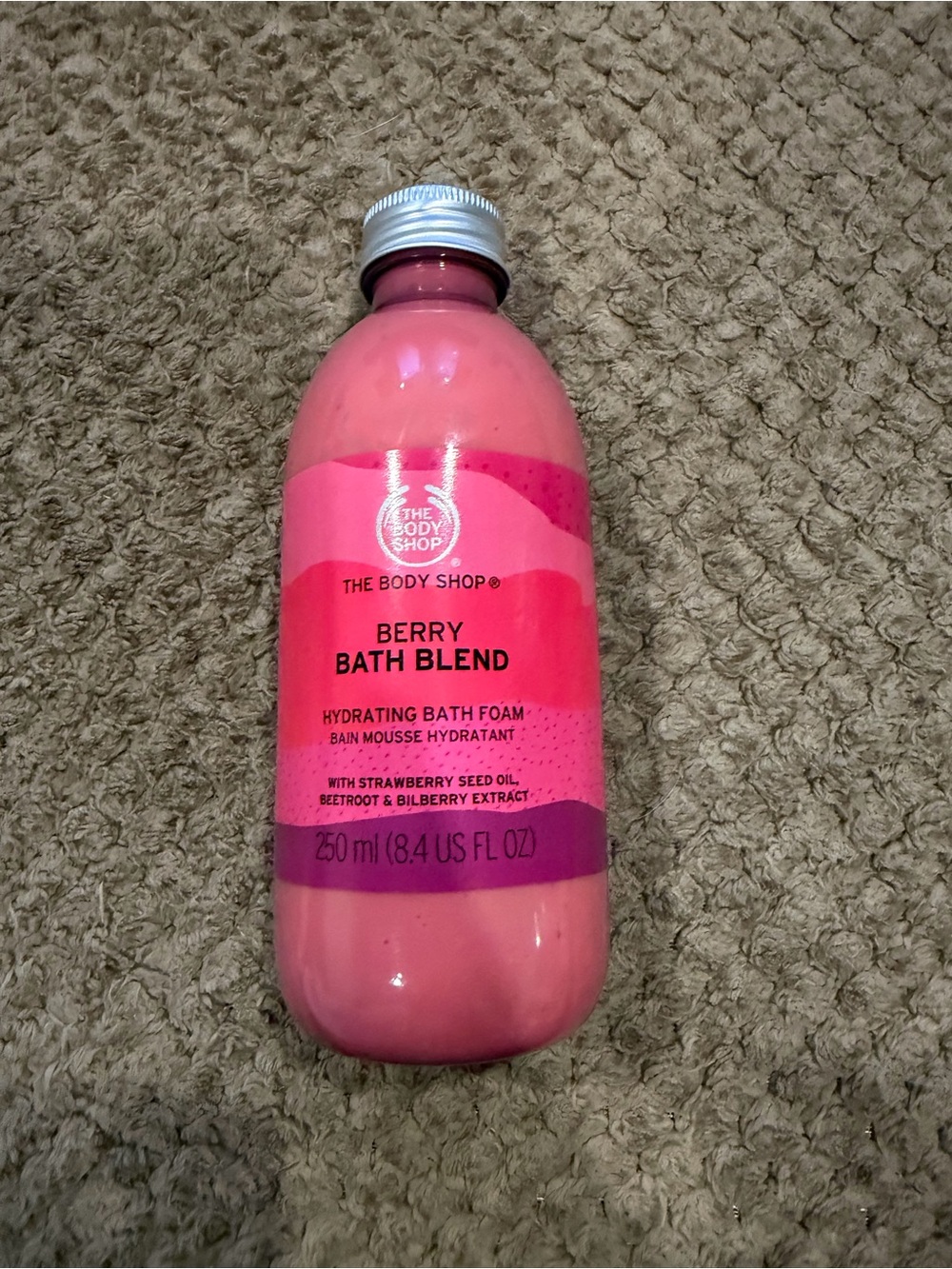 The Body Shop Berry Bath Blend Hydrating Bath Foam